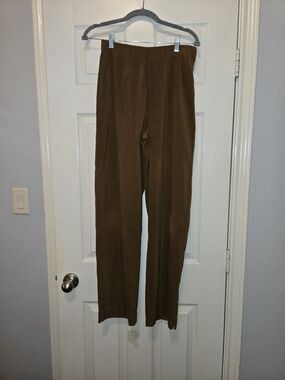 Tailored High-Rise Straight Trousers in Warm Brown